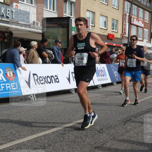 15.09.2024 - PSD Bank Halbmarathon Michael Strokosch http://msf.ph/oto/7060793 15.09.2024 11:44:14 Ziel 962, 1166, 1180, 1227, 1256, 1275, 1282, 1317, 1334, 1389, 1450, 1628, 1909, 2556, 2667 meine-sportfotos.de
