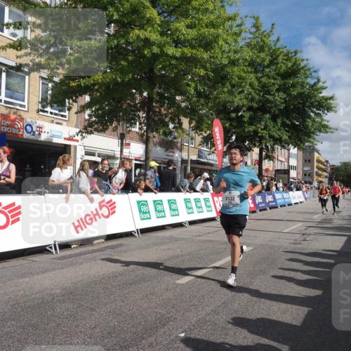 15.09.2024 - PSD Bank Halbmarathon Miley Keyser http://msf.ph/oto/7060832 15.09.2024 12:09:18 Ziel 2132, 2179, 2408, 2437, 2868, 2997, 3060, 3167, 3526 meine-sportfotos.de