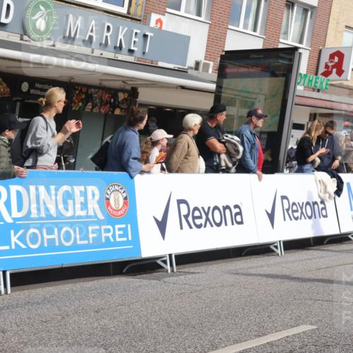 15.09.2024 - PSD Bank Halbmarathon Michael Strokosch http://msf.ph/oto/7060849 15.09.2024 11:44:23 Ziel 442, 773, 962, 1166, 1179, 1180, 1227, 1256, 1282, 1317, 1389, 1450, 1583, 1628, 2496, 2554, 2667, 3515 meine-sportfotos.de