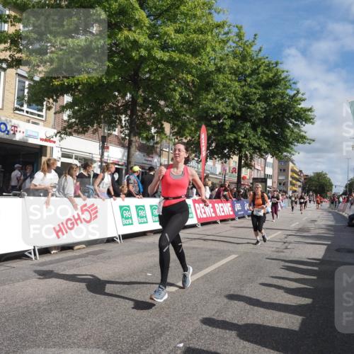 15.09.2024 - PSD Bank Halbmarathon Miley Keyser http://msf.ph/oto/7060855 15.09.2024 12:09:21 Ziel 1966, 1994, 2132, 2179, 2408, 2437, 2868, 2997, 3060, 3167, 3526 meine-sportfotos.de