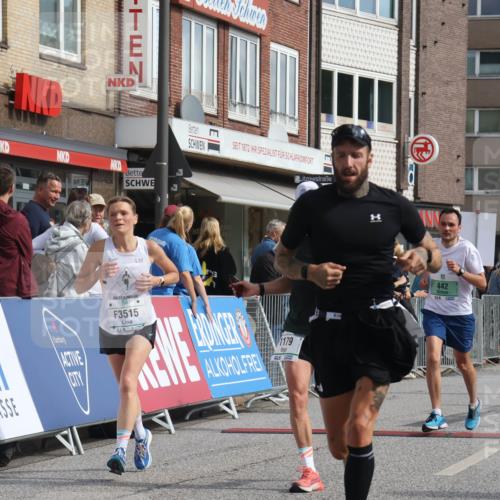 15.09.2024 - PSD Bank Halbmarathon Michael Strokosch http://msf.ph/oto/7060871 15.09.2024 11:44:28 Ziel 442, 773, 962, 1179, 1206, 1227, 1317, 1389, 1450, 1583, 1806, 2496, 2554, 3515 meine-sportfotos.de