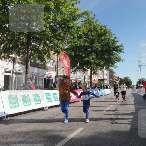 15.09.2024 - PSD Bank Halbmarathon Miley Keyser http://msf.ph/oto/7060890 15.09.2024 10:33:20 Ziel 224, 304 meine-sportfotos.de