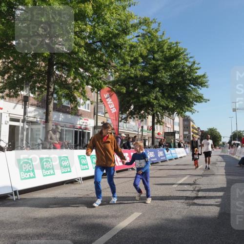 15.09.2024 - PSD Bank Halbmarathon Miley Keyser http://msf.ph/oto/7060894 15.09.2024 10:33:20 Ziel 224, 304 meine-sportfotos.de