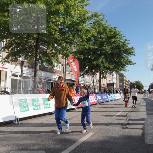 15.09.2024 - PSD Bank Halbmarathon Miley Keyser http://msf.ph/oto/7060898 15.09.2024 10:33:20 Ziel 224, 304 meine-sportfotos.de