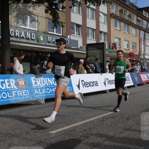 15.09.2024 - PSD Bank Halbmarathon Michael Strokosch http://msf.ph/oto/7060901 15.09.2024 11:44:32 Ziel 442, 773, 1179, 1206, 1227, 1317, 1450, 1583, 1598, 1734, 1806, 2496, 2554, 3515 meine-sportfotos.de