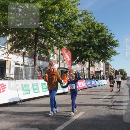 15.09.2024 - PSD Bank Halbmarathon Miley Keyser http://msf.ph/oto/7060902 15.09.2024 10:33:20 Ziel 224, 304 meine-sportfotos.de