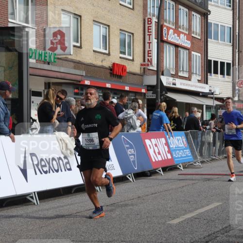 15.09.2024 - PSD Bank Halbmarathon Michael Strokosch http://msf.ph/oto/7060909 15.09.2024 11:44:34 Ziel 442, 773, 1179, 1206, 1450, 1583, 1598, 1734, 1806, 2496, 2534, 2554, 3515 meine-sportfotos.de