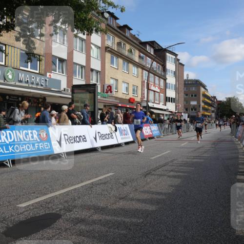 15.09.2024 - PSD Bank Halbmarathon Michael Strokosch http://msf.ph/oto/7060920 15.09.2024 11:44:36 Ziel 442, 773, 1179, 1206, 1583, 1598, 1623, 1734, 1806, 2496, 2534, 2554, 3515 meine-sportfotos.de