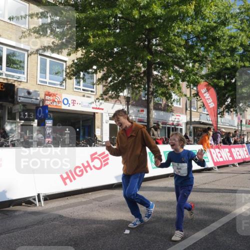 15.09.2024 - PSD Bank Halbmarathon Miley Keyser http://msf.ph/oto/7060924 15.09.2024 10:33:21 Ziel 224, 304 meine-sportfotos.de