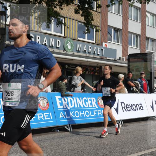 15.09.2024 - PSD Bank Halbmarathon Michael Strokosch http://msf.ph/oto/7060942 15.09.2024 11:44:40 Ziel 442, 773, 1167, 1179, 1206, 1583, 1598, 1623, 1734, 1806, 2534, 2554, 2679, 3515 meine-sportfotos.de