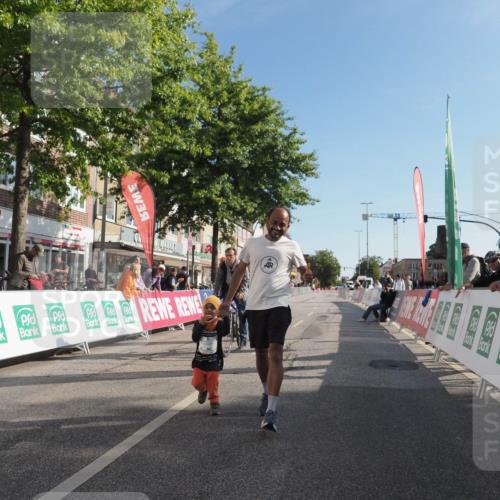 15.09.2024 - PSD Bank Halbmarathon Miley Keyser http://msf.ph/oto/7060943 15.09.2024 10:33:24 Ziel 224, 304 meine-sportfotos.de