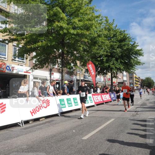 15.09.2024 - PSD Bank Halbmarathon Miley Keyser http://msf.ph/oto/7060945 15.09.2024 12:09:31 Ziel 1778, 1855, 1966, 1994, 2132, 2179, 2408, 2868, 2878, 2890, 2997, 3050 meine-sportfotos.de