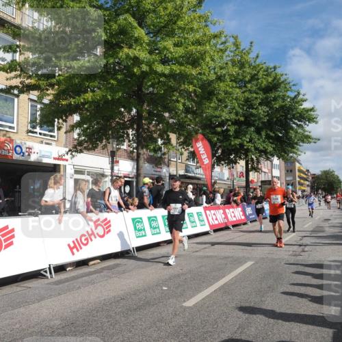 15.09.2024 - PSD Bank Halbmarathon Miley Keyser http://msf.ph/oto/7060949 15.09.2024 12:09:31 Ziel 1778, 1855, 1966, 1994, 2132, 2179, 2408, 2868, 2878, 2890, 2997, 3050 meine-sportfotos.de