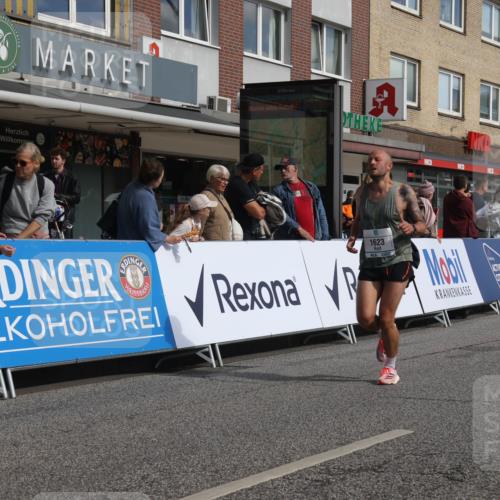 15.09.2024 - PSD Bank Halbmarathon Michael Strokosch http://msf.ph/oto/7060965 15.09.2024 11:44:44 Ziel 916, 1167, 1206, 1415, 1598, 1623, 1734, 1806, 2534, 2679 meine-sportfotos.de