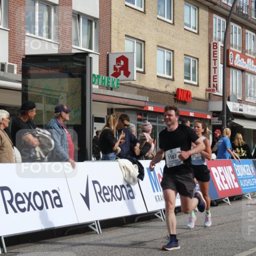 15.09.2024 - PSD Bank Halbmarathon Michael Strokosch http://msf.ph/oto/7060979 15.09.2024 11:44:48 Ziel 916, 1167, 1415, 1598, 1623, 1734, 1806, 2534, 2679 meine-sportfotos.de