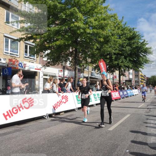 15.09.2024 - PSD Bank Halbmarathon Miley Keyser http://msf.ph/oto/7060985 15.09.2024 12:09:34 Ziel 1778, 1855, 1966, 1994, 2179, 2327, 2408, 2868, 2878, 2890, 2892, 2997, 3050, 3238 meine-sportfotos.de