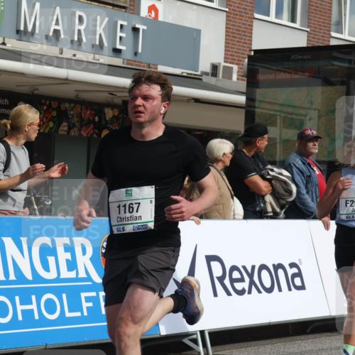 15.09.2024 - PSD Bank Halbmarathon Michael Strokosch http://msf.ph/oto/7060988 15.09.2024 11:44:49 Ziel 916, 1167, 1415, 1598, 1623, 1734, 2534, 2679 meine-sportfotos.de