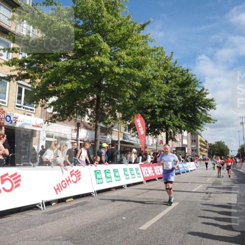 15.09.2024 - PSD Bank Halbmarathon Miley Keyser http://msf.ph/oto/7061013 15.09.2024 12:09:36 Ziel 1778, 1855, 1966, 1994, 2179, 2327, 2408, 2878, 2890, 2892, 2997, 3050, 3238 meine-sportfotos.de