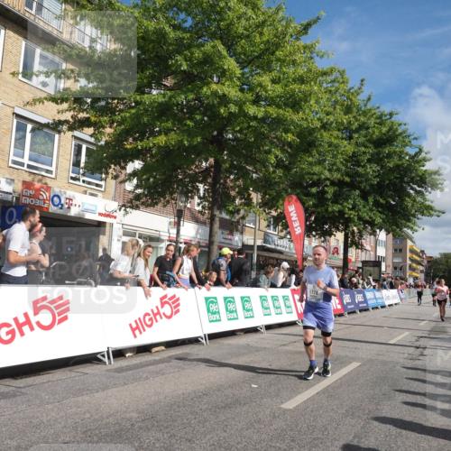 15.09.2024 - PSD Bank Halbmarathon Miley Keyser http://msf.ph/oto/7061025 15.09.2024 12:09:37 Ziel 1778, 1855, 1966, 1994, 2179, 2327, 2408, 2878, 2890, 2892, 3050, 3238 meine-sportfotos.de