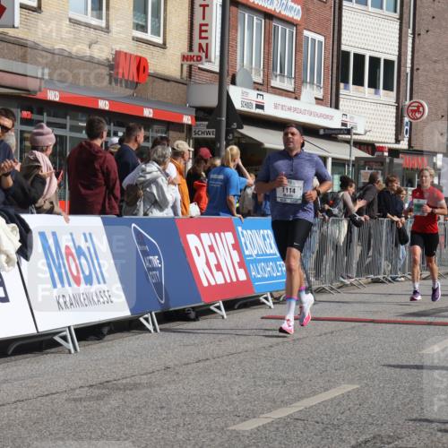 15.09.2024 - PSD Bank Halbmarathon Michael Strokosch http://msf.ph/oto/7061026 15.09.2024 11:44:56 Ziel 916, 949, 1114, 1167, 1415, 1587, 1988, 2679, 3514 meine-sportfotos.de