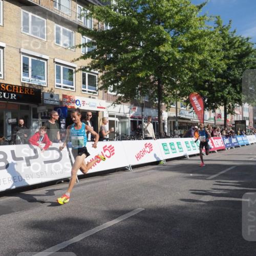 15.09.2024 - PSD Bank Halbmarathon Miley Keyser http://msf.ph/oto/7061038 15.09.2024 11:01:58 Ziel 447, 448, 1001 meine-sportfotos.de