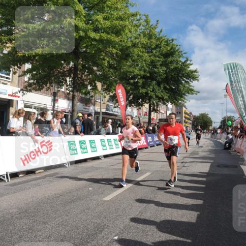 15.09.2024 - PSD Bank Halbmarathon Miley Keyser http://msf.ph/oto/7061056 15.09.2024 12:09:40 Ziel 1778, 1855, 1966, 1994, 2327, 2878, 2890, 2892, 3050, 3238 meine-sportfotos.de