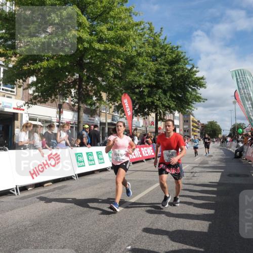 15.09.2024 - PSD Bank Halbmarathon Miley Keyser http://msf.ph/oto/7061064 15.09.2024 12:09:41 Ziel 1778, 1855, 1966, 1994, 2327, 2878, 2890, 2892, 3050, 3238, 3532 meine-sportfotos.de