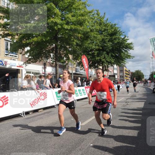 15.09.2024 - PSD Bank Halbmarathon Miley Keyser http://msf.ph/oto/7061071 15.09.2024 12:09:41 Ziel 1778, 1855, 1966, 1994, 2327, 2878, 2890, 2892, 3050, 3238, 3532 meine-sportfotos.de