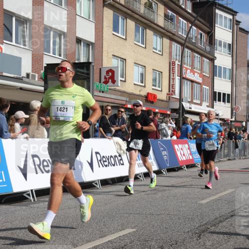 15.09.2024 - PSD Bank Halbmarathon Michael Strokosch http://msf.ph/oto/7061123 15.09.2024 11:45:12 Ziel 949, 1268, 1280, 1313, 1373, 1421, 1454, 1477, 1587, 1737, 1988, 2495, 2503, 2647, 2683, 3514 meine-sportfotos.de
