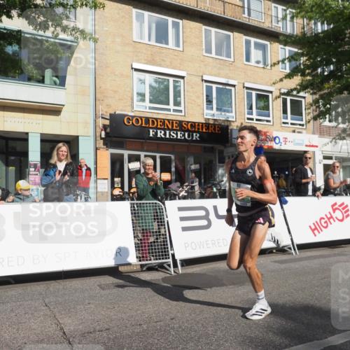 15.09.2024 - PSD Bank Halbmarathon Miley Keyser http://msf.ph/oto/7061141 15.09.2024 11:02:16 Ziel 447 meine-sportfotos.de