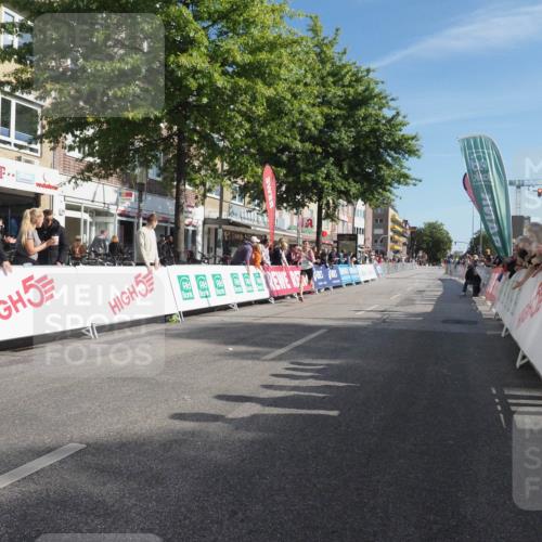 15.09.2024 - PSD Bank Halbmarathon Miley Keyser http://msf.ph/oto/7061161 15.09.2024 11:02:44 Ziel 449 meine-sportfotos.de