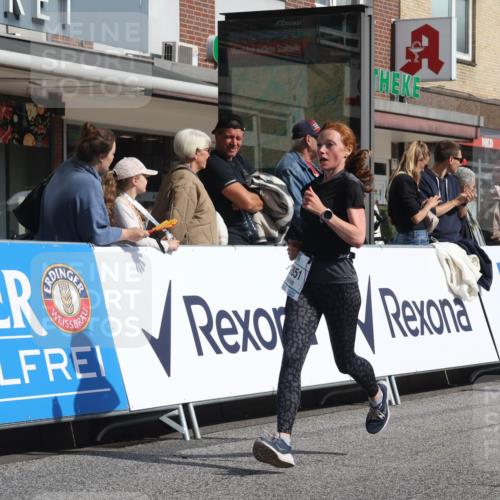 15.09.2024 - PSD Bank Halbmarathon Michael Strokosch http://msf.ph/oto/7061179 15.09.2024 11:45:23 Ziel 951, 957, 973, 1138, 1268, 1421, 1437, 1454, 1477, 1626, 1737, 1791, 2483, 2495, 2632, 2683, 2851 meine-sportfotos.de