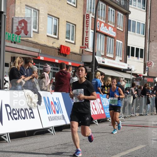 15.09.2024 - PSD Bank Halbmarathon Michael Strokosch http://msf.ph/oto/7061183 15.09.2024 11:45:23 Ziel 951, 957, 973, 1138, 1268, 1421, 1437, 1454, 1477, 1626, 1737, 1791, 2483, 2495, 2632, 2683, 2851 meine-sportfotos.de