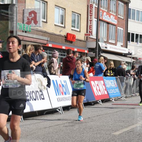 15.09.2024 - PSD Bank Halbmarathon Michael Strokosch http://msf.ph/oto/7061193 15.09.2024 11:45:24 Ziel 951, 957, 973, 1138, 1268, 1437, 1454, 1477, 1626, 1737, 1791, 2483, 2495, 2632, 2683, 2851 meine-sportfotos.de