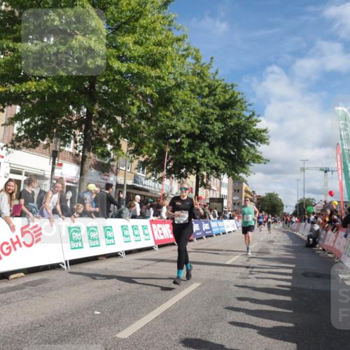 15.09.2024 - PSD Bank Halbmarathon Miley Keyser http://msf.ph/oto/7061224 15.09.2024 12:09:57 Ziel 1694, 1820, 1864, 1993, 2053, 2531, 2788, 2993, 3117, 3532 meine-sportfotos.de