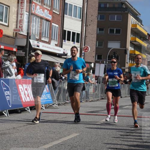 15.09.2024 - PSD Bank Halbmarathon Michael Strokosch http://msf.ph/oto/7061229 15.09.2024 11:45:30 Ziel 780, 835, 951, 957, 973, 1138, 1407, 1437, 1454, 1477, 1626, 1791, 2310, 2332, 2483, 2632, 2851 meine-sportfotos.de