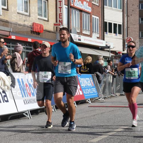 15.09.2024 - PSD Bank Halbmarathon Michael Strokosch http://msf.ph/oto/7061235 15.09.2024 11:45:31 Ziel 780, 835, 951, 957, 973, 1138, 1407, 1437, 1454, 1626, 1791, 2310, 2332, 2483, 2632, 2851 meine-sportfotos.de