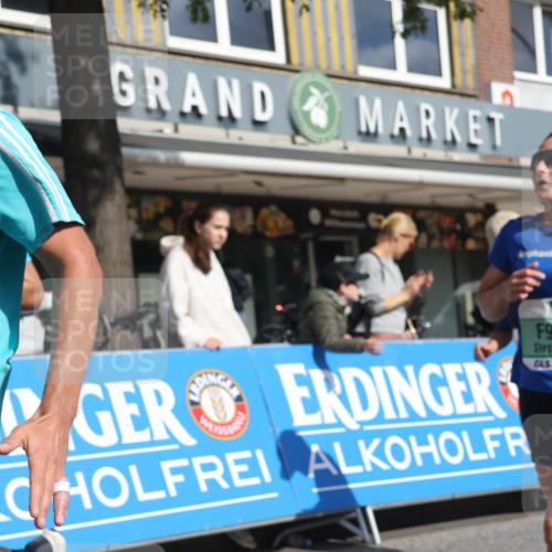 15.09.2024 - PSD Bank Halbmarathon Michael Strokosch http://msf.ph/oto/7061246 15.09.2024 11:45:33 Ziel 780, 835, 951, 957, 973, 982, 1138, 1407, 1437, 1626, 1791, 2310, 2332, 2483, 2632, 2851 meine-sportfotos.de