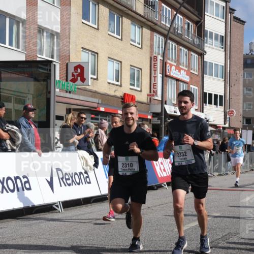 15.09.2024 - PSD Bank Halbmarathon Michael Strokosch http://msf.ph/oto/7061250 15.09.2024 11:45:34 Ziel 780, 835, 951, 957, 973, 982, 1138, 1407, 1437, 1626, 1791, 2310, 2332, 2483, 2632, 2851 meine-sportfotos.de
