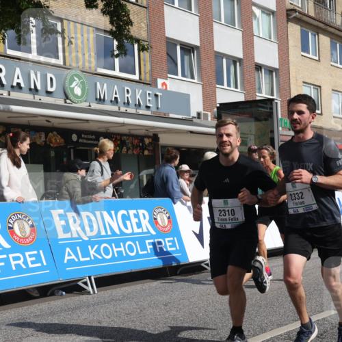 15.09.2024 - PSD Bank Halbmarathon Michael Strokosch http://msf.ph/oto/7061254 15.09.2024 11:45:35 Ziel 780, 835, 951, 957, 973, 982, 1138, 1407, 1437, 1626, 1791, 2310, 2332, 2483, 2632 meine-sportfotos.de