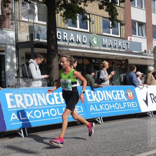 15.09.2024 - PSD Bank Halbmarathon Michael Strokosch http://msf.ph/oto/7061260 15.09.2024 11:45:36 Ziel 780, 835, 951, 957, 973, 982, 1138, 1407, 1437, 1626, 1791, 2310, 2332, 2483 meine-sportfotos.de