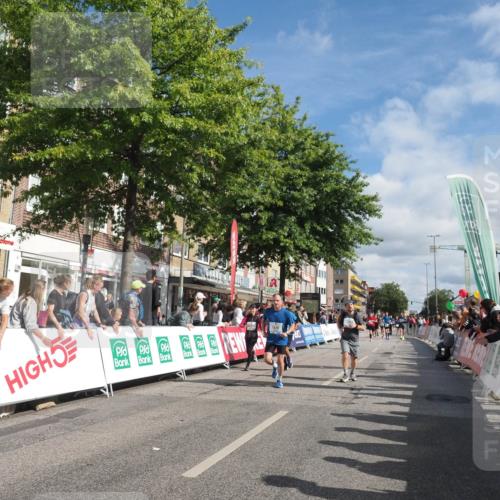 15.09.2024 - PSD Bank Halbmarathon Miley Keyser http://msf.ph/oto/7061286 15.09.2024 12:10:03 Ziel 1639, 1694, 1820, 1864, 1993, 1998, 2053, 2308, 2531, 2788, 2915, 2937, 2993, 3117, 3187, 3532 meine-sportfotos.de