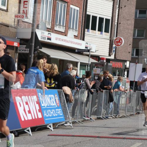 15.09.2024 - PSD Bank Halbmarathon Michael Strokosch http://msf.ph/oto/7061306 15.09.2024 11:45:45 Ziel 780, 835, 982, 1209, 1326, 1347, 1351, 1407, 1975, 2310, 2332, 2705, 2988 meine-sportfotos.de