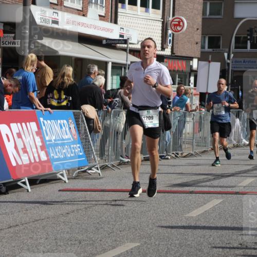 15.09.2024 - PSD Bank Halbmarathon Michael Strokosch http://msf.ph/oto/7061315 15.09.2024 11:45:47 Ziel 982, 1209, 1326, 1347, 1351, 1407, 1975, 2645, 2705, 2988 meine-sportfotos.de