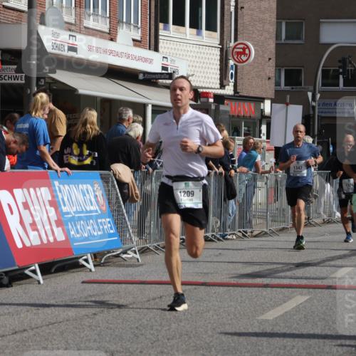 15.09.2024 - PSD Bank Halbmarathon Michael Strokosch http://msf.ph/oto/7061317 15.09.2024 11:45:47 Ziel 982, 1209, 1326, 1347, 1351, 1407, 1975, 2645, 2705, 2988 meine-sportfotos.de