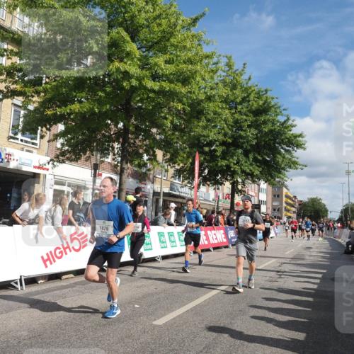 15.09.2024 - PSD Bank Halbmarathon Miley Keyser http://msf.ph/oto/7061329 15.09.2024 12:10:05 Ziel 1639, 1694, 1820, 1864, 1993, 1998, 2053, 2196, 2308, 2531, 2788, 2915, 2937, 2993, 3117, 3187 meine-sportfotos.de
