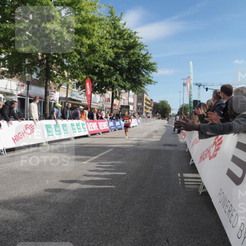 15.09.2024 - PSD Bank Halbmarathon Miley Keyser http://msf.ph/oto/7061339 15.09.2024 11:05:29 Ziel 458 meine-sportfotos.de