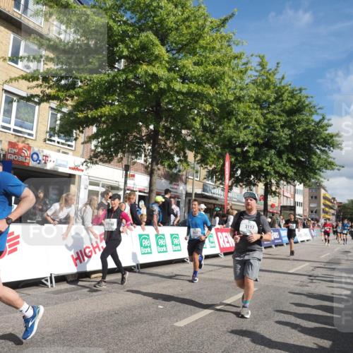 15.09.2024 - PSD Bank Halbmarathon Miley Keyser http://msf.ph/oto/7061345 15.09.2024 12:10:05 Ziel 1639, 1694, 1820, 1864, 1993, 1998, 2053, 2196, 2308, 2531, 2788, 2915, 2937, 2993, 3117, 3187 meine-sportfotos.de