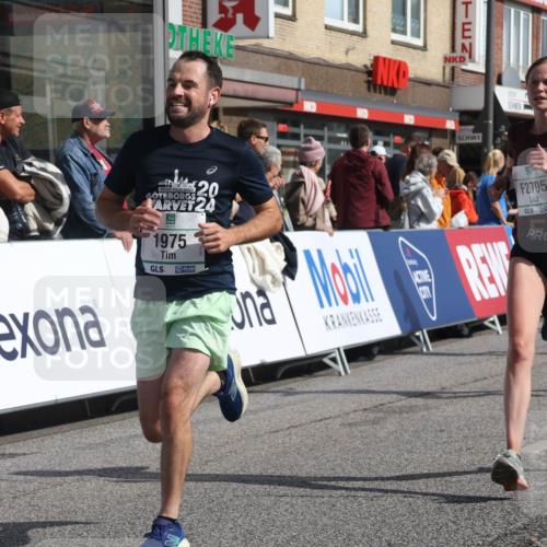 15.09.2024 - PSD Bank Halbmarathon Michael Strokosch http://msf.ph/oto/7061346 15.09.2024 11:45:51 Ziel 446, 948, 982, 1209, 1326, 1347, 1351, 1975, 2645, 2705, 2988 meine-sportfotos.de