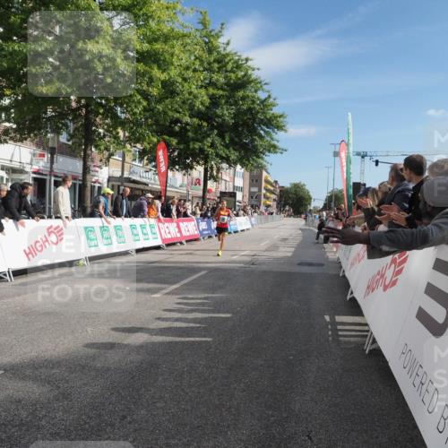 15.09.2024 - PSD Bank Halbmarathon Miley Keyser http://msf.ph/oto/7061347 15.09.2024 11:05:29 Ziel 458 meine-sportfotos.de